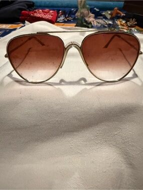 Vintage 1980's Foster Grant Aviator Sunglasses